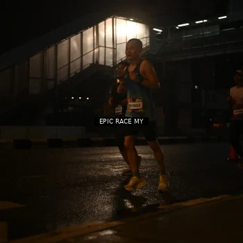 Runner Photo 7722829