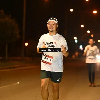 Runner Photo 7722839