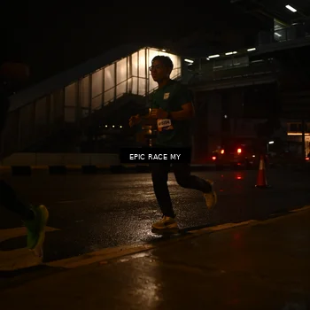 Runner Photo 7722841