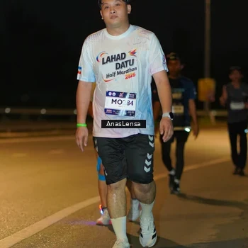 Runner Photo 7722842