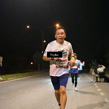 Runner Photo 7722854