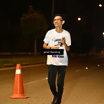Runner Photo 7722862
