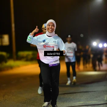 Runner Photo 7722863