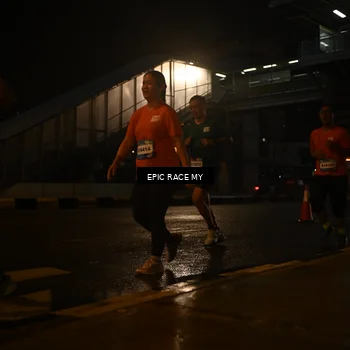 Runner Photo 7722884