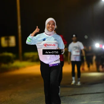 Runner Photo 7722892