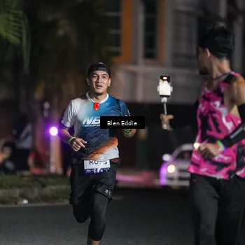 Runner Photo 7722900