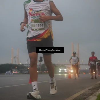 Runner Photo 7722901