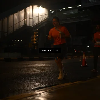 Runner Photo 7722925