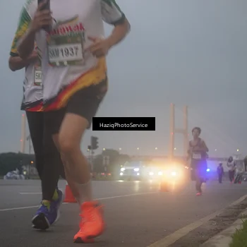 Runner Photo 7722930