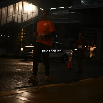 Runner Photo 7722934
