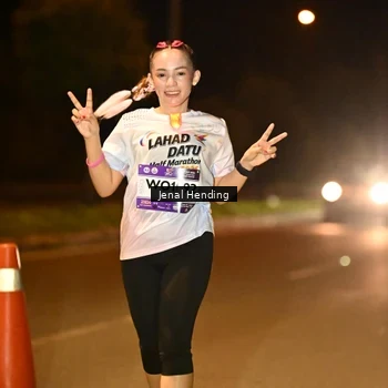 Runner Photo 7722948