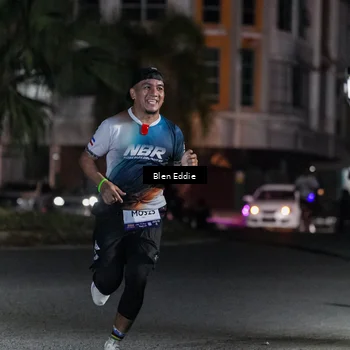 Runner Photo 7722949