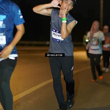 Runner Photo 7722969