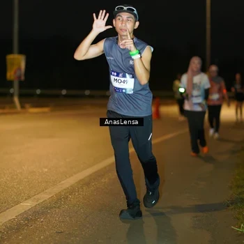 Runner Photo 7722979