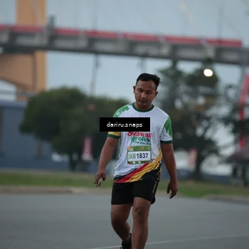 Runner Photo 7722985