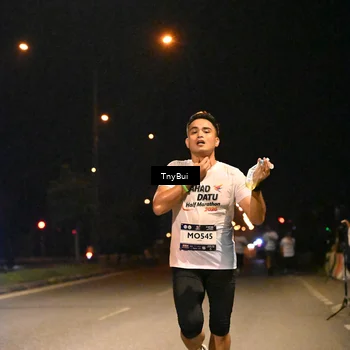 Runner Photo 7722997