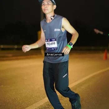 Runner Photo 7723003