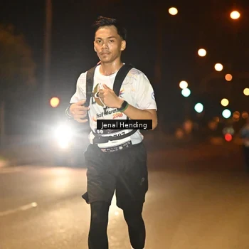 Runner Photo 7723017