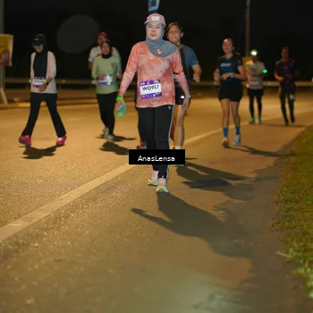 Runner Photo 7723035