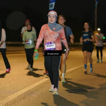 Runner Photo 7723041