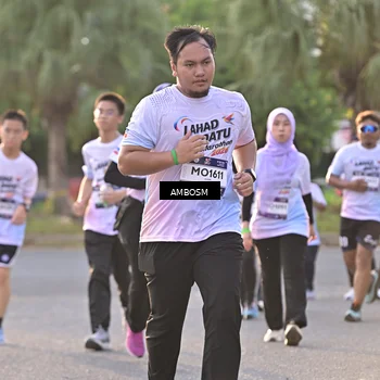 Runner Photo 7723048