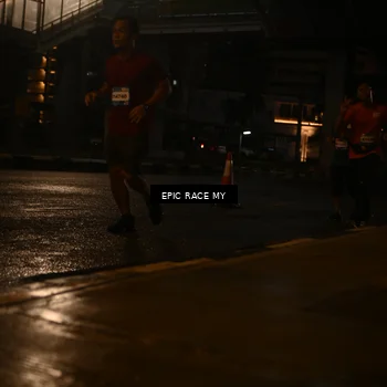 Runner Photo 7723062