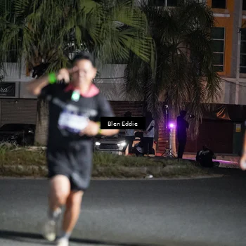 Runner Photo 7723076