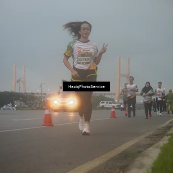 Runner Photo 7723083