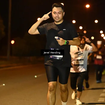 Runner Photo 7723093