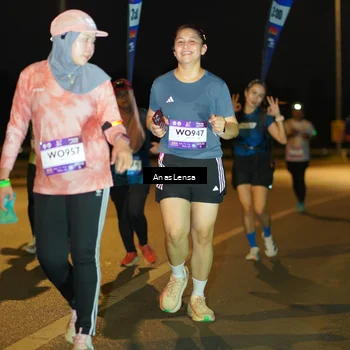 Runner Photo 7723112