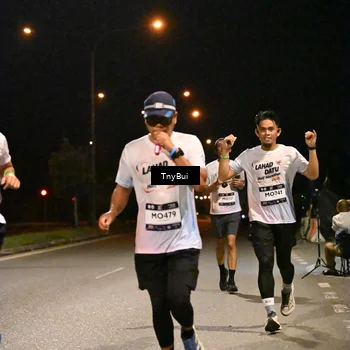 Runner Photo 7723119