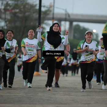 Runner Photo 7723139