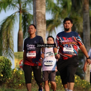 Runner Photo 7723147