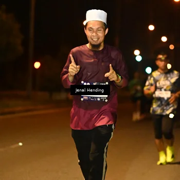 Runner Photo 7723175