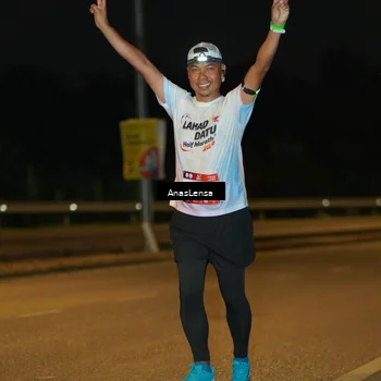 Runner Photo 7723176