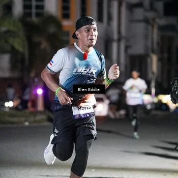 Runner Photo 7723196