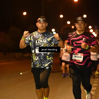 Runner Photo 7723199