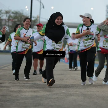 Runner Photo 7723201