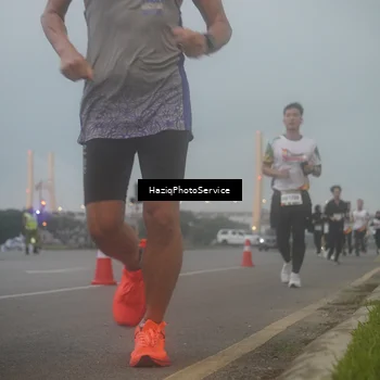 Runner Photo 7723203