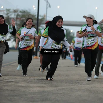 Runner Photo 7723215