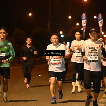 Runner Photo 7723230