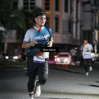 Runner Photo 7723235