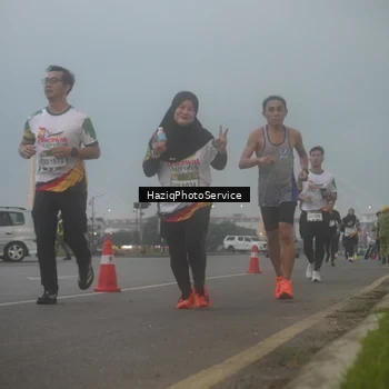 Runner Photo 7723238