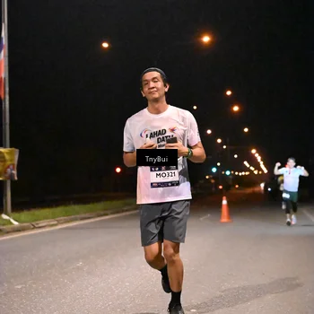 Runner Photo 7723251