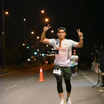 Runner Photo 7723267
