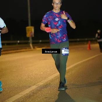Runner Photo 7723279