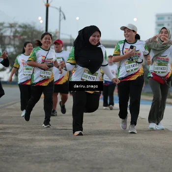Runner Photo 7723280