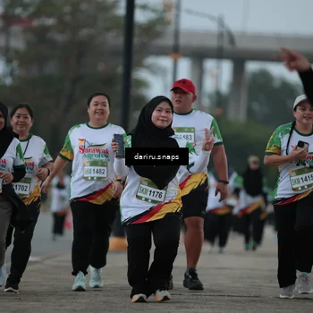 Runner Photo 7723281