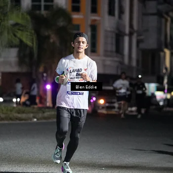 Runner Photo 7723284