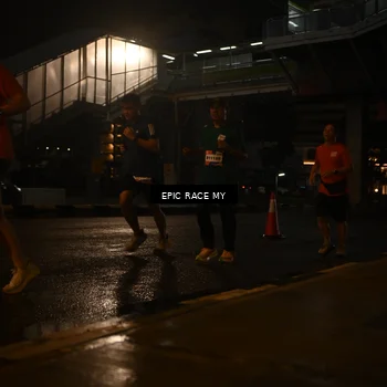 Runner Photo 7723289